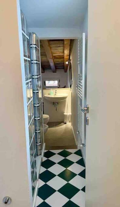 Novella'S Loft Near Santa Maria Novella Station Apartment ฟลอเรนซ์ ภายนอก รูปภาพ